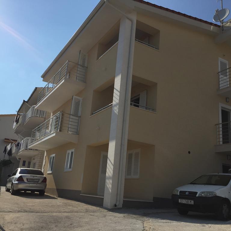 Apartments Panorama Локва-Рогозница Экстерьер фото